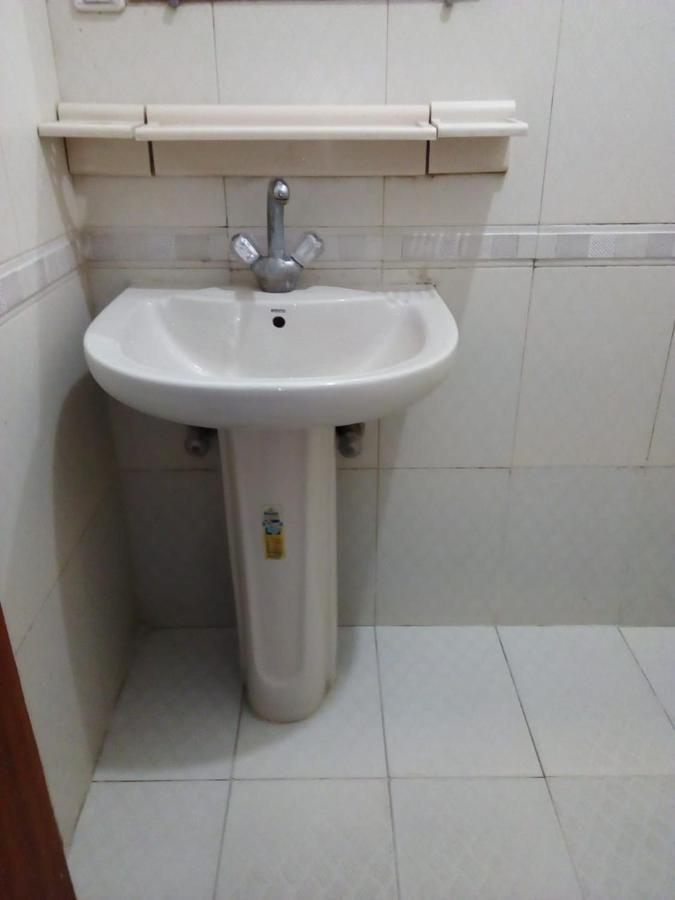 New City Lodges Guesthouse Islamabad Zewnętrze zdjęcie